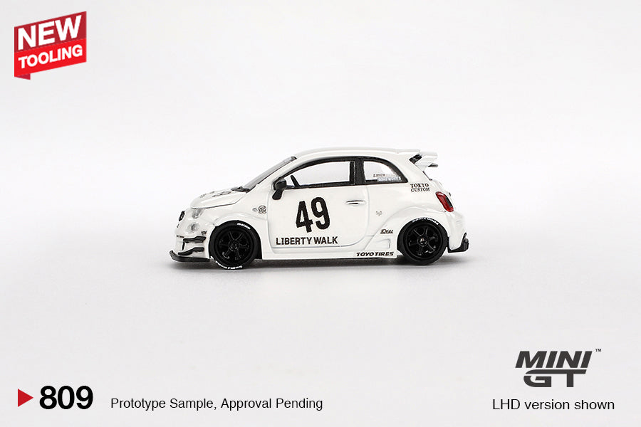 Mini GT 1/64 - LB-WORKS x Abas Works ABARTH 595 Gara White