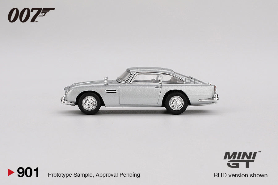 Mini GT 1/64 - Aston Martin DB5 “Thunderball” Blister Pack
