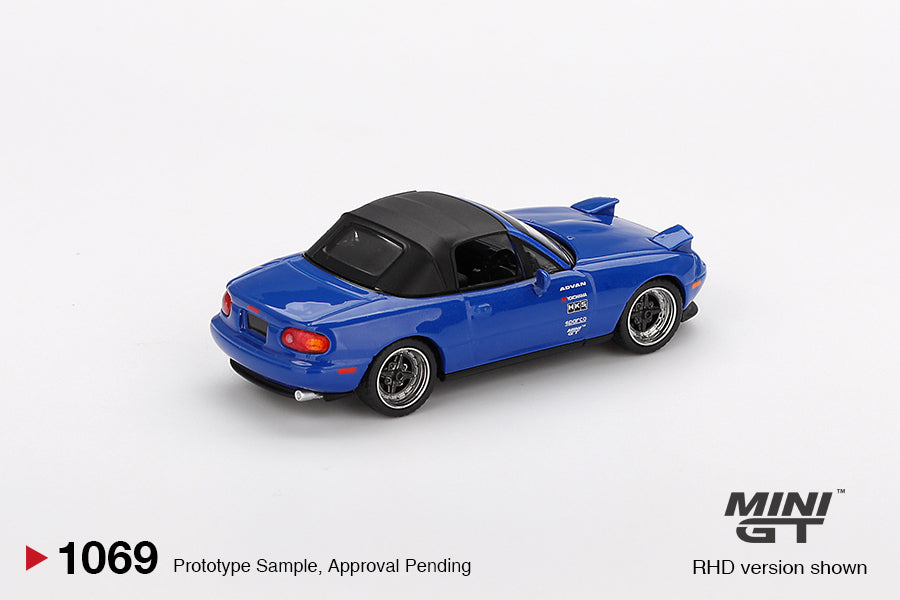 Mini GT 1/64 - Mazda Miata MX-5 (NA) Tuned Version Dark Blue