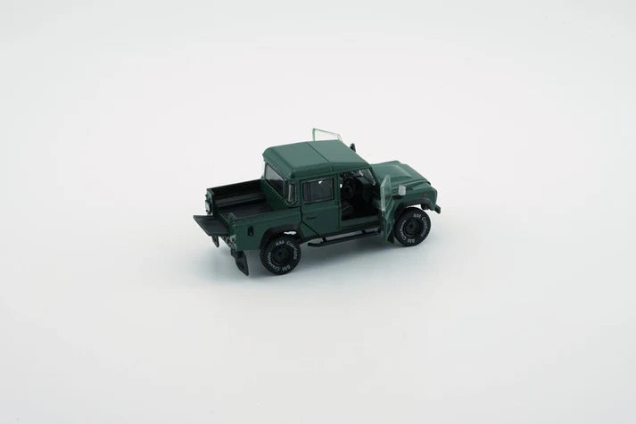 BMC 1/64 - Land Rover 2016 Defender 110 Pick Up Green