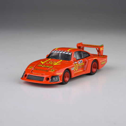 Para64 1/64 - Porsche 935 1981 Laguna Seca Momo Penthouse Racing
