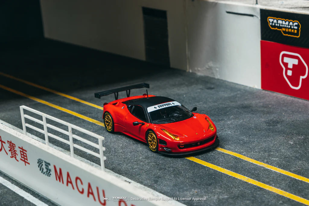 Tarmac Works X iXO Models 1/64 - Ferrari 458 Italia GT3 Red - ROAD64