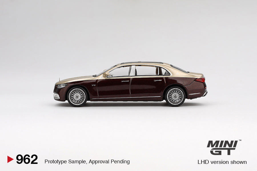 Mini GT 1/64 - Mercedes-Maybach S 680 Gold / Dark Red Metallic