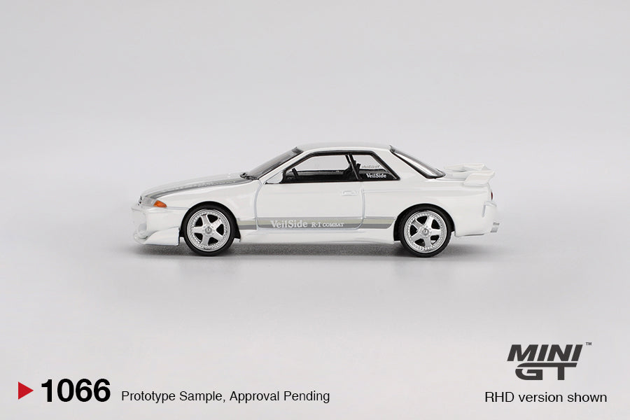 Mini GT 1/64 - Nissan Skyline GT-R (R32) VeilSide Combat C-I White