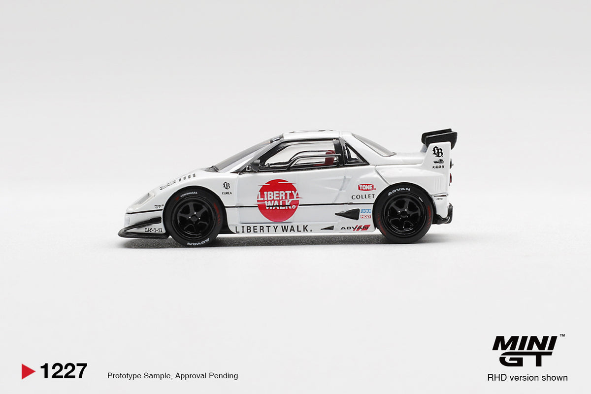 Mini GT 1/64 - Mazda AZ-1 Liberty Walk LB40 LB-Hinomaru
