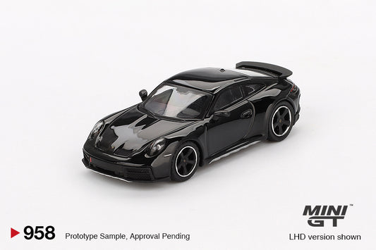 Mini GT 1/64 - Porsche 911 Dakar Black