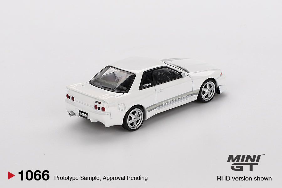 Mini GT 1/64 - Nissan Skyline GT-R (R32) VeilSide Combat C-I White