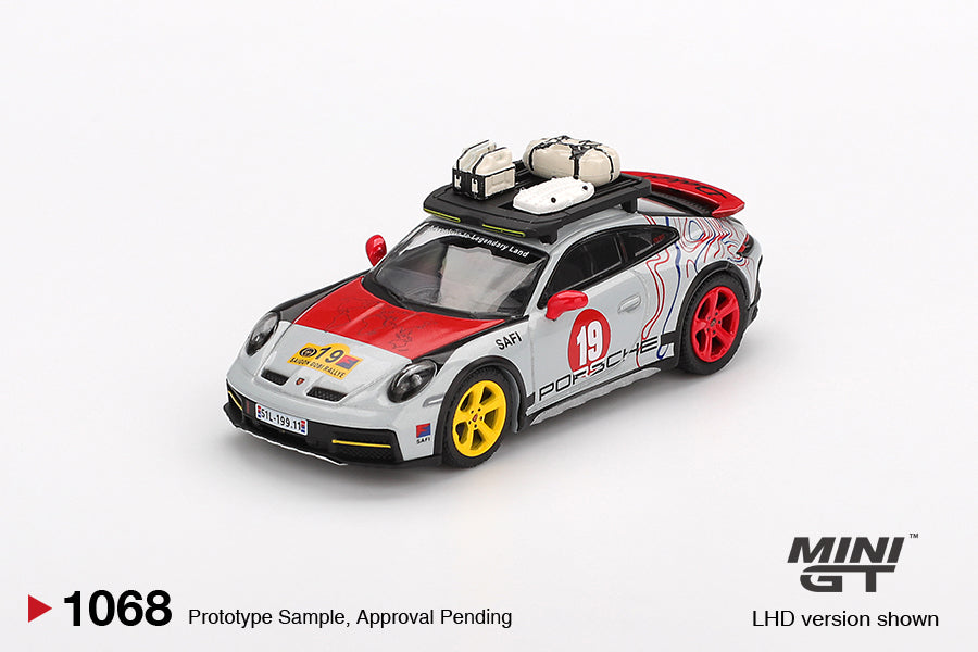 Mini GT 1/64 - Porsche 911 Dakar "Uncle Rally"