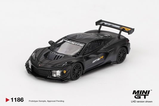 Mini GT 1/64 - Chevrolet Corvette Z06 GT3.R Road America Test car