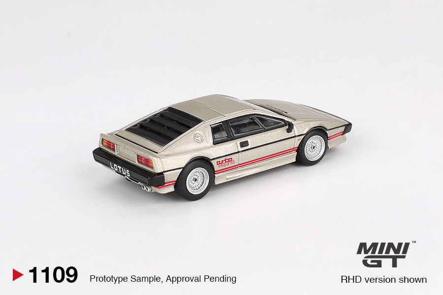 Mini GT 1/64 - Lotus Esprit Turbo Metallic Silver