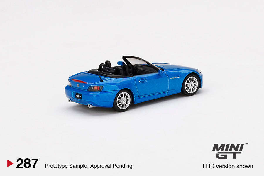 Mini GT 1/64 - Honda S2000 (AP2) Laguna Blue Pearl