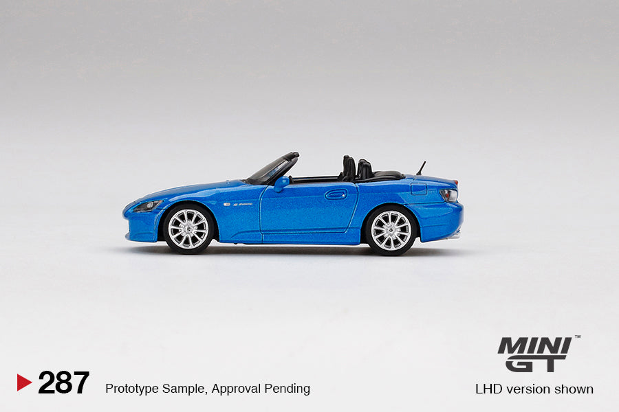 Mini GT 1/64 - Honda S2000 (AP2) Laguna Blue Pearl