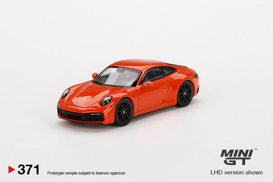 Mini GT 1/64 - Porsche 911 (992) Carrera 4S Lava Orange