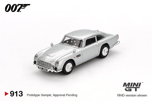 Mini GT 1/64 - Aston Martin DB5 “Skyfall” (BLISTER)
