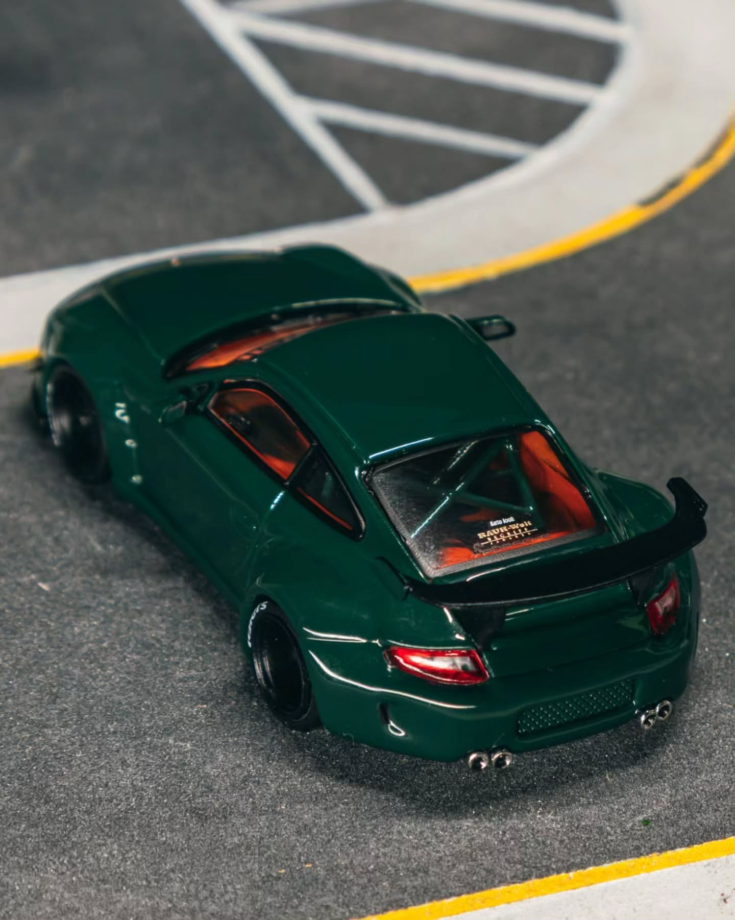 Tarmac Works 1/64 - Porsche 997 RWB Green with T-Shirt Indonesia Diecast Expo 2025 Event Edition