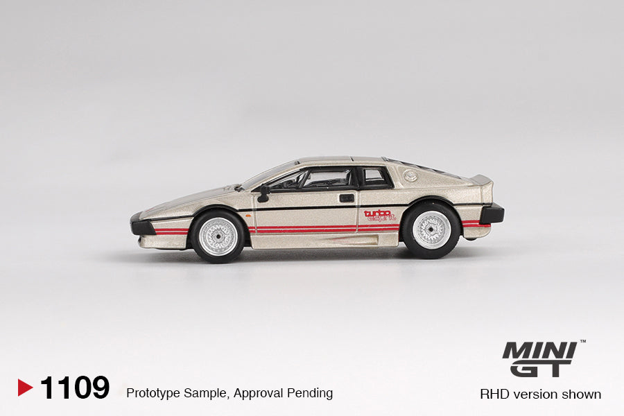 Mini GT 1/64 - Lotus Esprit Turbo Metallic Silver