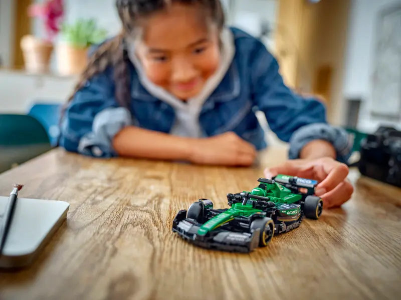 Lego Speed Champions - Aston Martin Aramco F1® AMR24 Race Car
