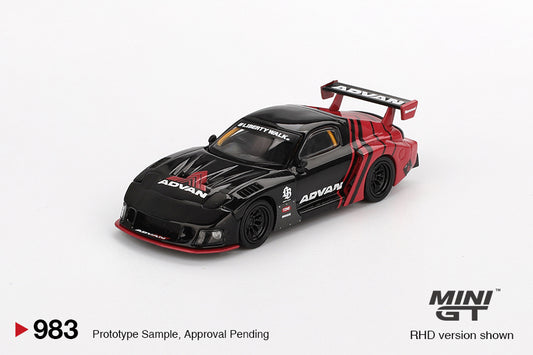 Mini GT 1/64 - Mazda RX-7 LB-Super Silhouette Advan