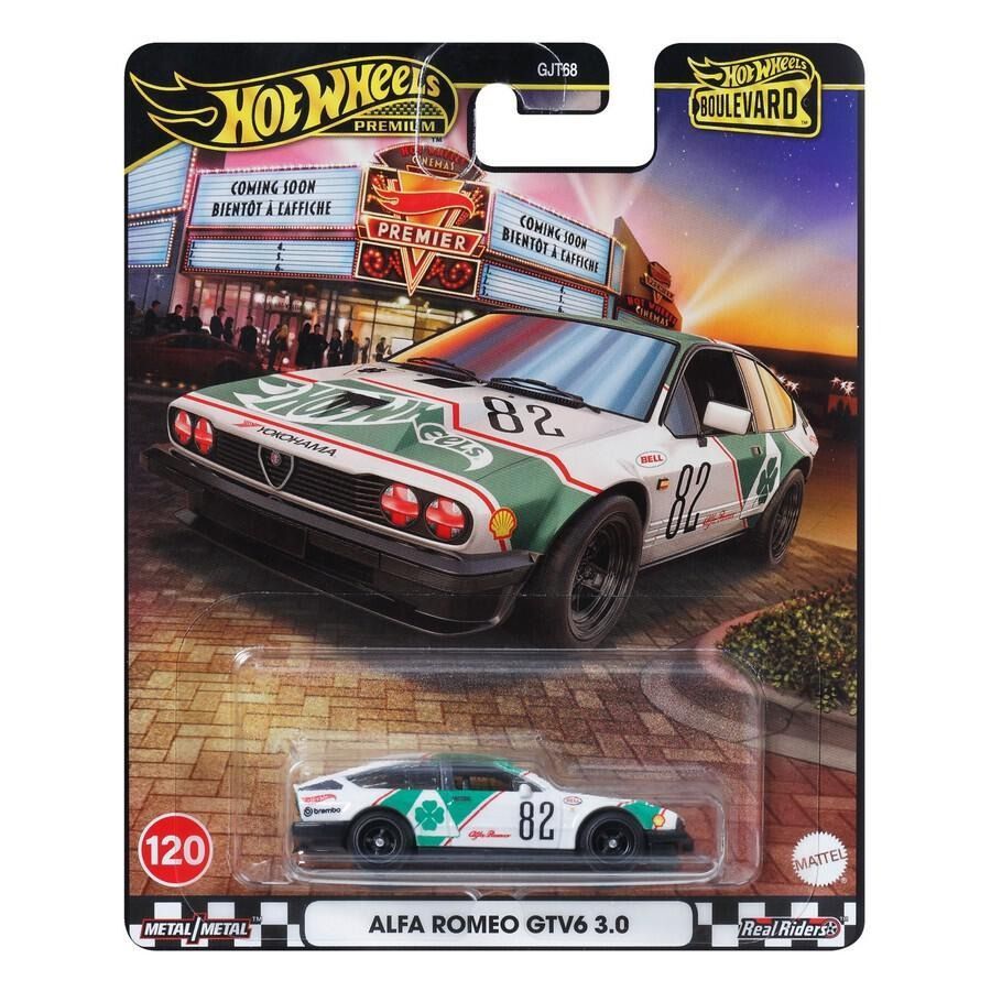 Hot Wheels Boulevard Set of 5 116-120 GJT68-958A