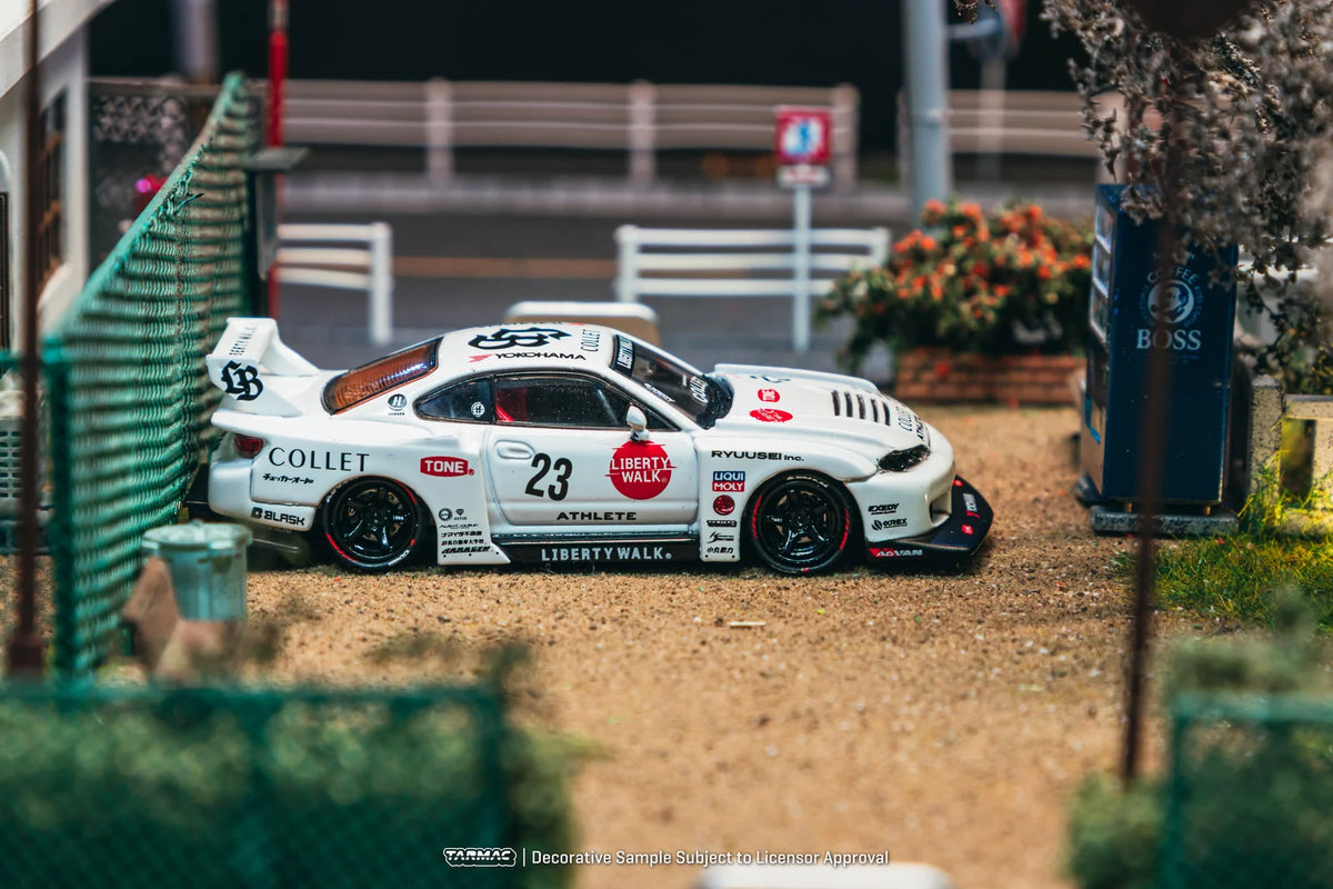 Tarmac Works 1/64 - LB-Super Silhouette Nissan SILVIA (S15) Drift 2025 HOBBY64