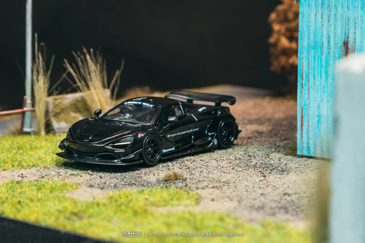 Tarmac Works x CM Model 1/64 - LB-Works McLaren 720S Black - HOBBY64