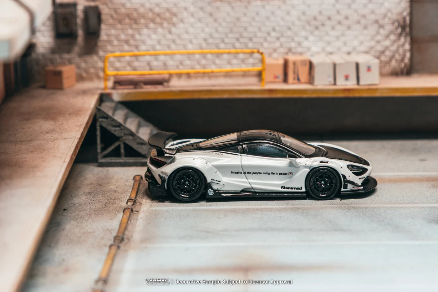 Tarmac Works x CM Model 1/64 - LB-Works McLaren 720S White - HOBBY64