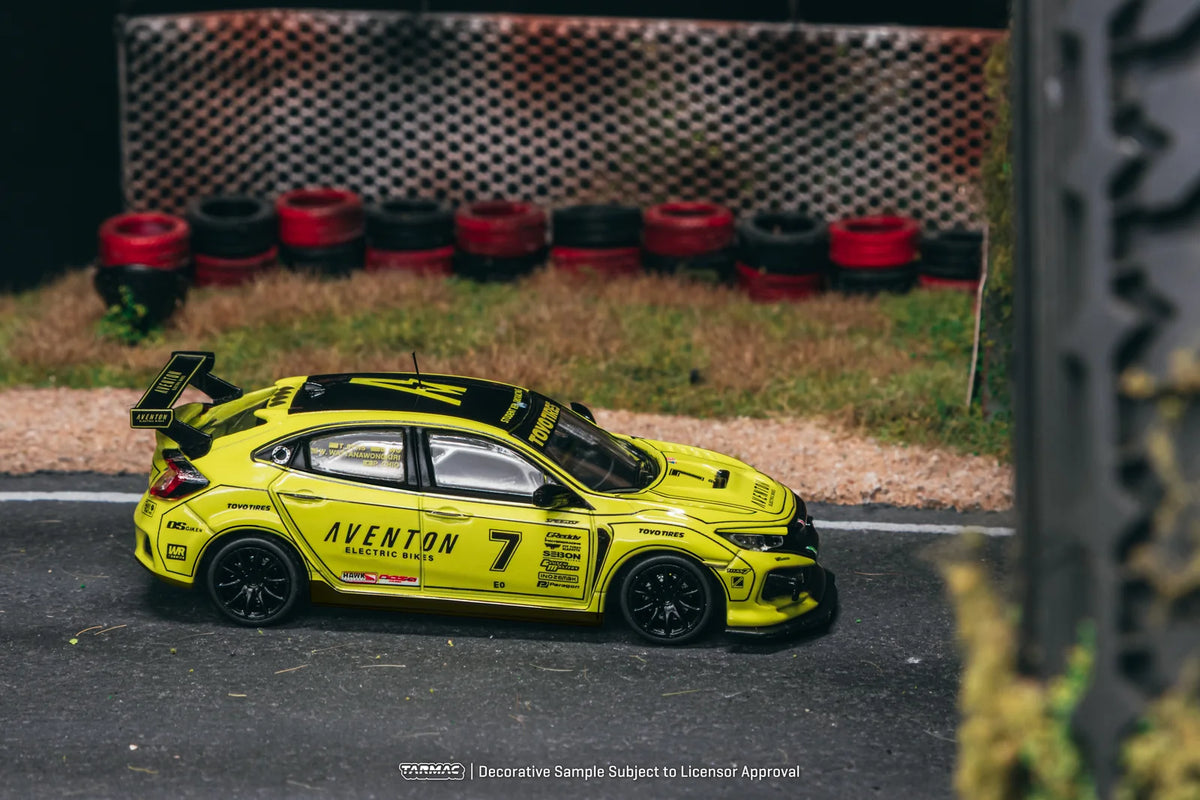 Tarmac Works 1/64 - Honda Civic TYPE R FK8 NASA Western Endurance Racing Championship 2022 #7 Student Driver (by Daniel Wu) with Tarmac Cards - HOBBY64