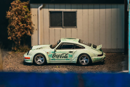 Tarmac Works 1/64 - Porsche RWB 964 Coca-Cola - HOBBY64