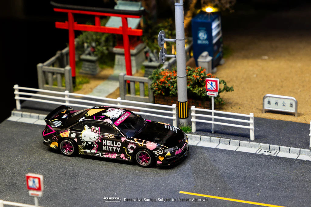 Tarmac Works 1/64 - VERTEX Silvia (S 14) - Hello Kitty Black Chrome USA Special Edition - GLOBAL64