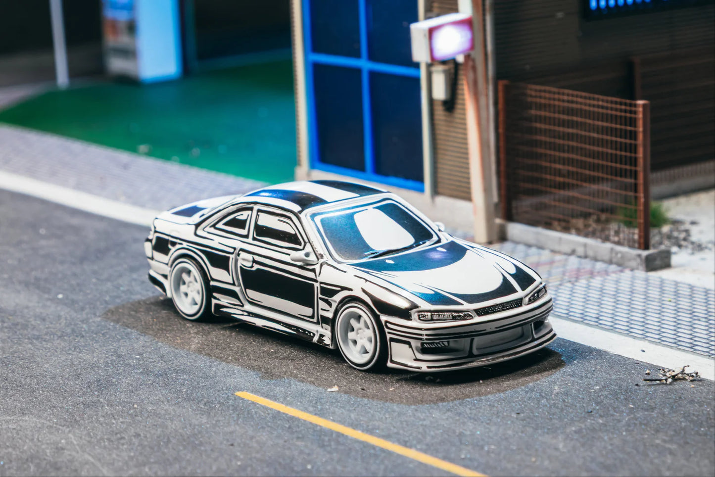Tarmac Works 1/64 - VERTEX Silvia (S 14) - Designed by Joshua Vides - GLOBAL64