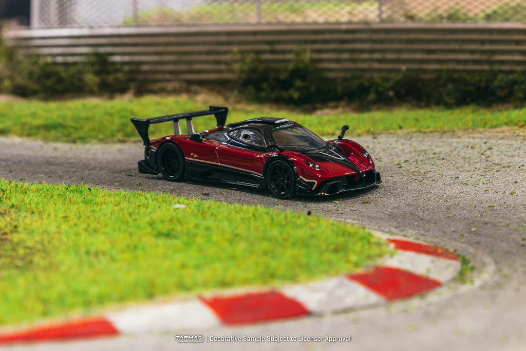 Tarmac Works 1/64 - Pagani Zonda R Rosso Dubai