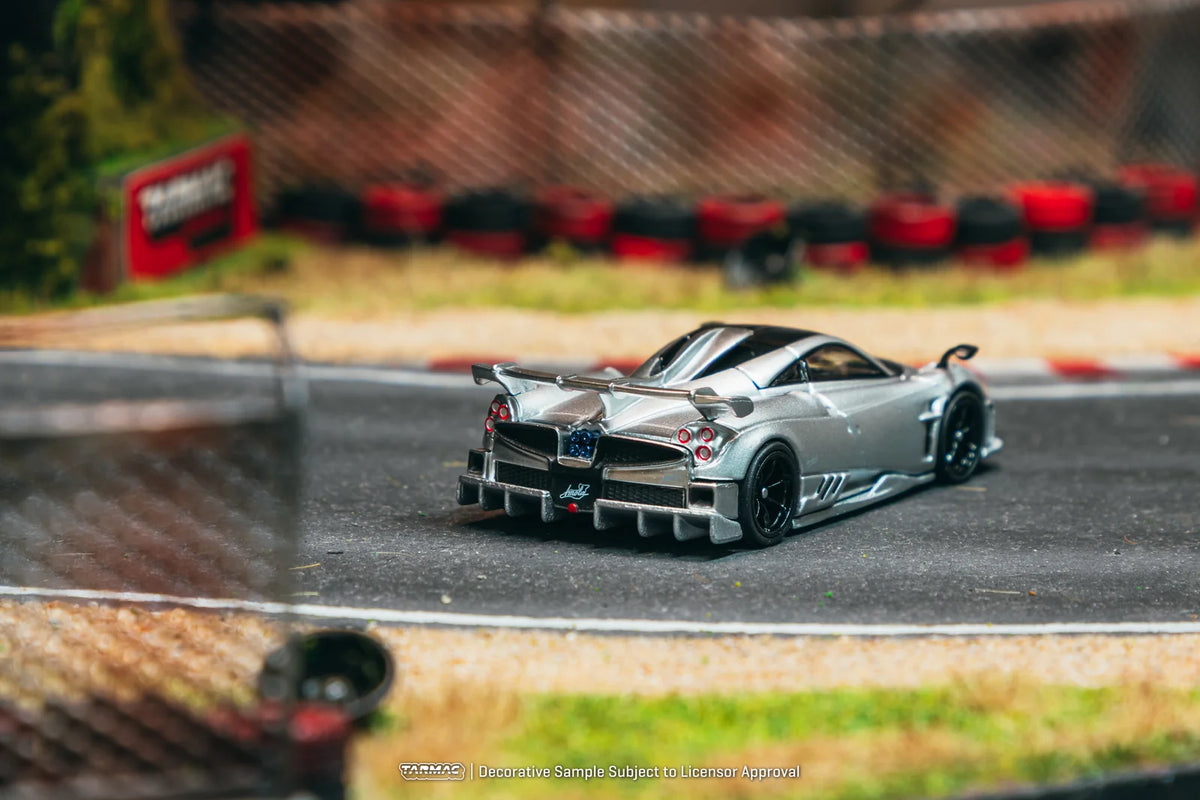 Tarmac Works 1/64 - Pagani Imola Matt Silver - GLOBAL64