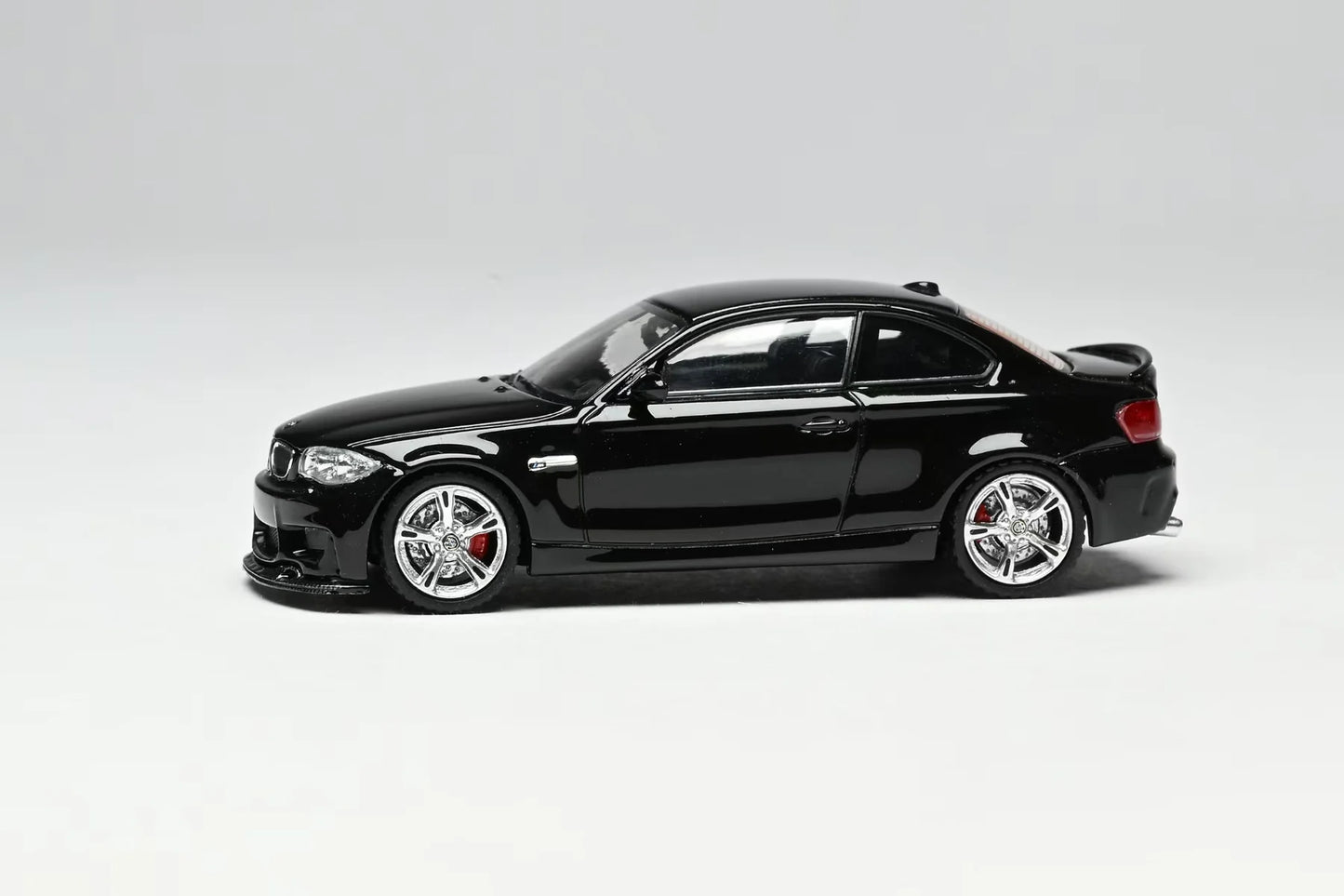 7cm Model 1/64 - BMW 1M Coupe (E82)