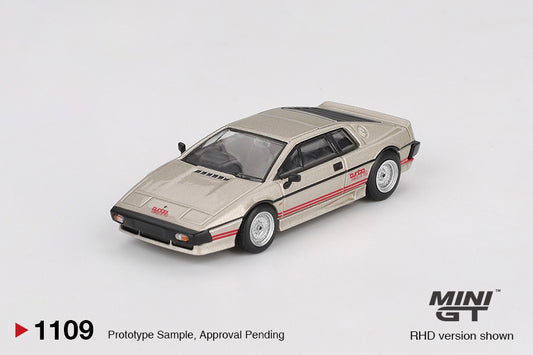Mini GT 1/64 - Lotus Esprit Turbo Metallic Silver