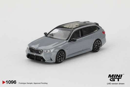 Mini GT 1/64 - BMW M5 Touring Brooklyn Grey Metallic