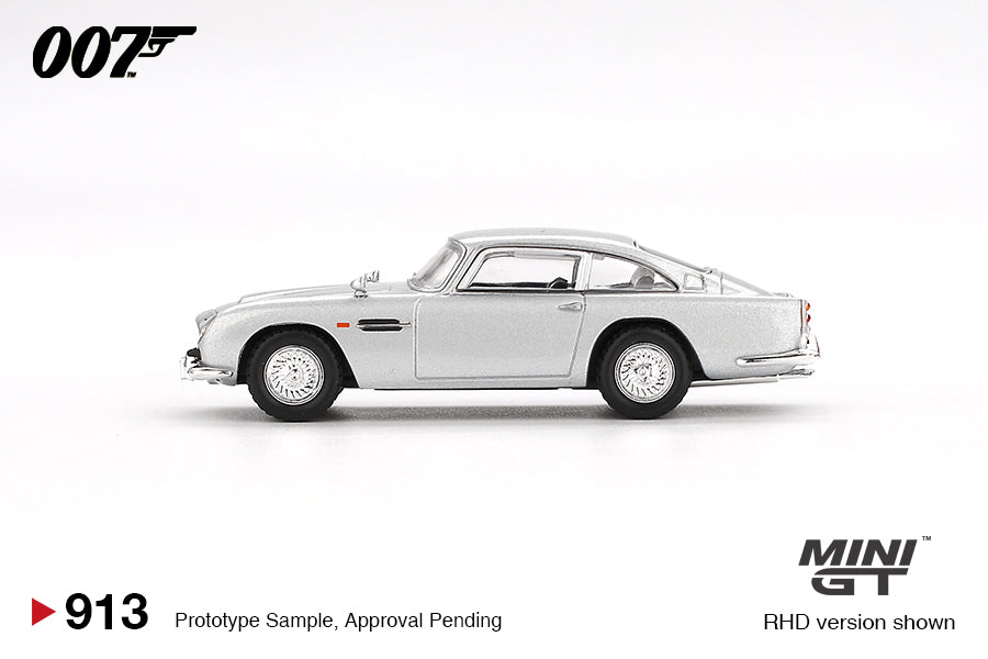 Mini GT 1/64 - Aston Martin DB5 “Skyfall” (BLISTER)
