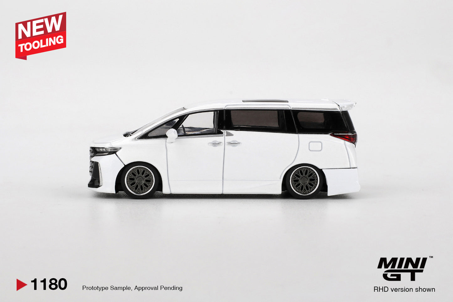 Mini GT 1/64 - Toyota Vellfire 40 KUHL White